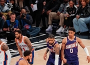 英雄联盟总决赛-菲尼克斯太阳轻取布鲁克林篮网，Kanavi关键团战开团秒人鏖战多局成都决赛之夜，点燃全场激情的简单介绍