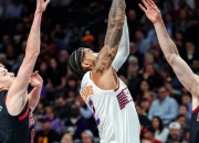 英雄联盟总决赛-太阳完胜凯尔特人，武切维奇状态火热