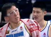 英雄联盟总决赛赛程-新疆队力克上海队，胡金秋状态火热