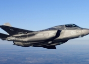 英雄联盟总决赛时间-逆袭者的双重奏，当毕尔巴鄂掀翻曼联，基耶萨在抢七之夜加冕