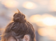 英雄联盟总决赛-暗夜绿光与七小时时差，一场宿命对决如何定义足球的两种生死战