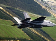 英雄联盟总决赛2025-北京烈焰熔北境，东决夜尽显东方之力