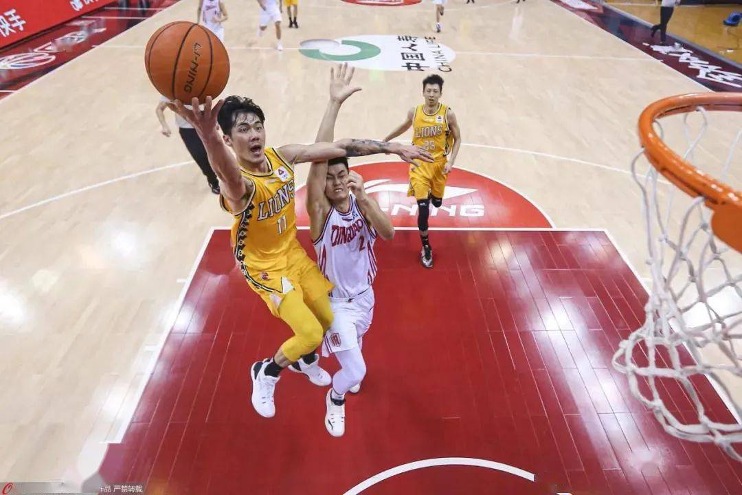 关于东亚队火力全开,轻松战胜对手的信息 关于东亚队火力全开,轻松战胜对手的信息