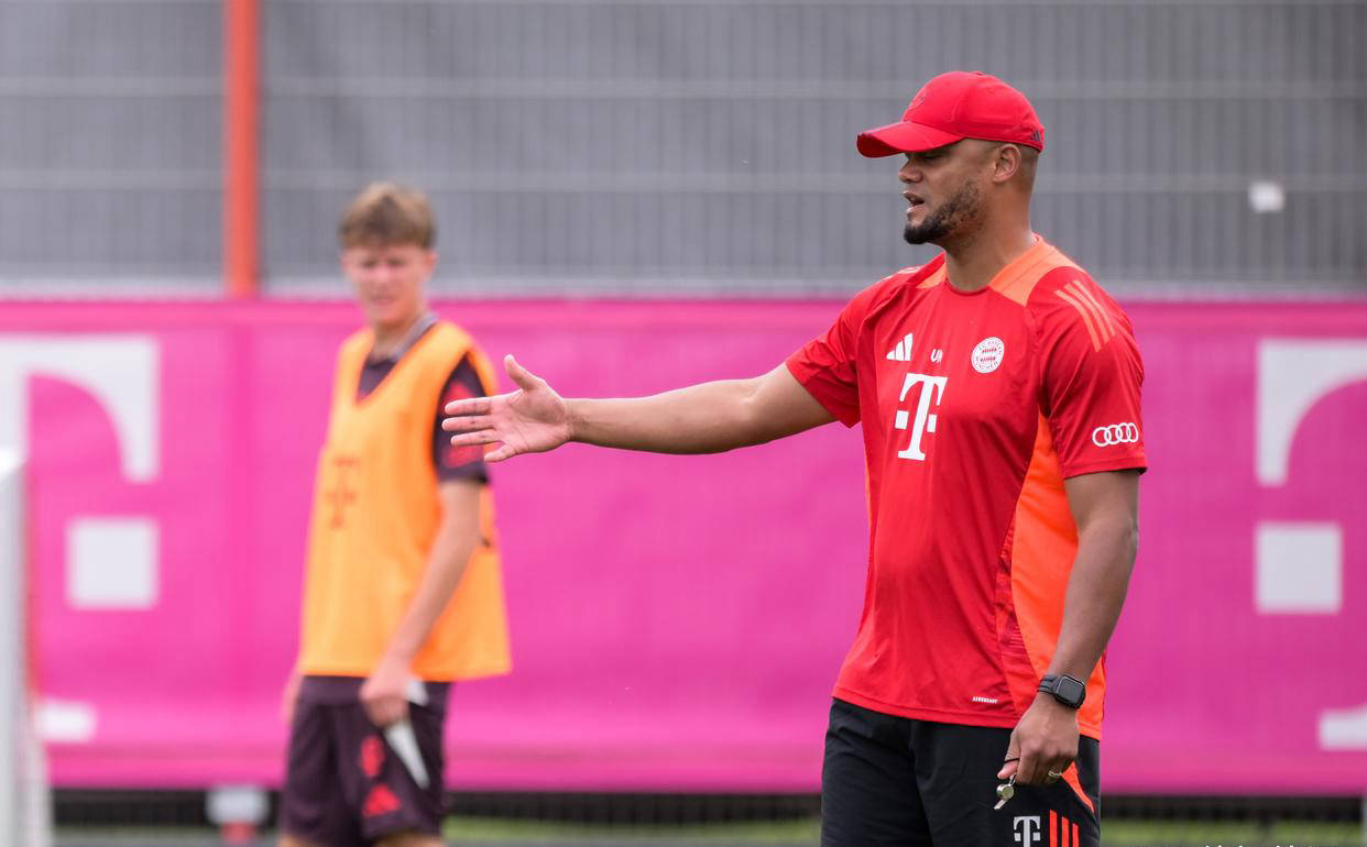 拜仁慕尼黑球员精彩表现,勇夺胜利 拜仁慕尼黑球员精彩表现,勇夺胜利