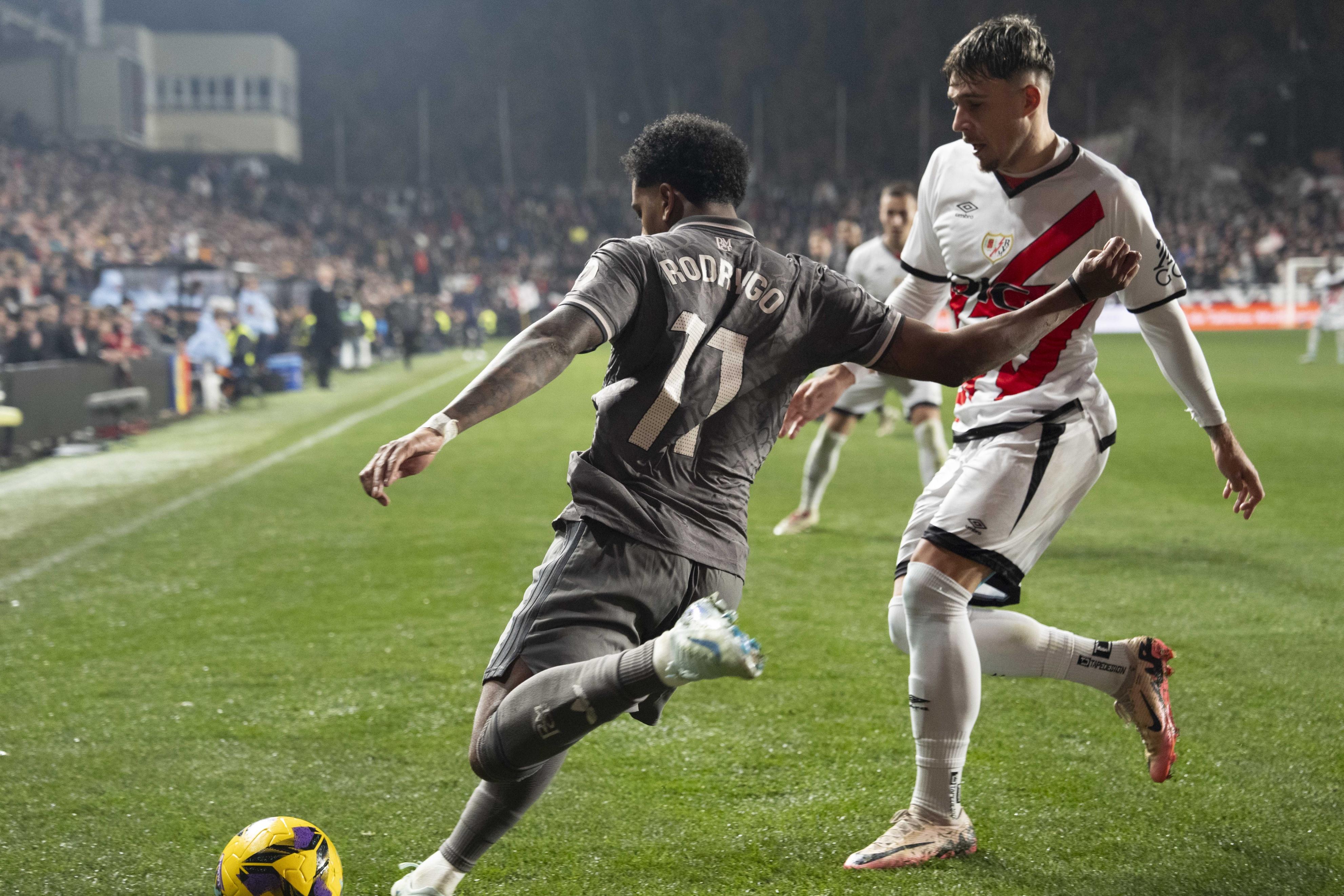 皇马神奇逆转,豪取对手头号队 皇马神奇逆转,豪取对手头号队