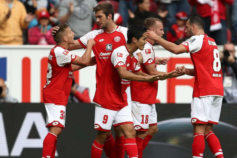 柏林联队主场取胜，积分榜位置有所上升