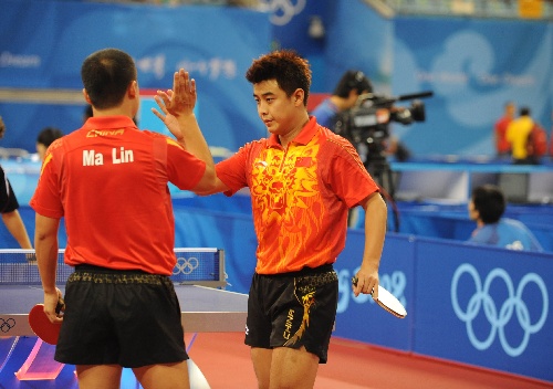 奥地利队险胜日本队,王皓带队取胜 奥地利队险胜日本队,王皓带队取胜