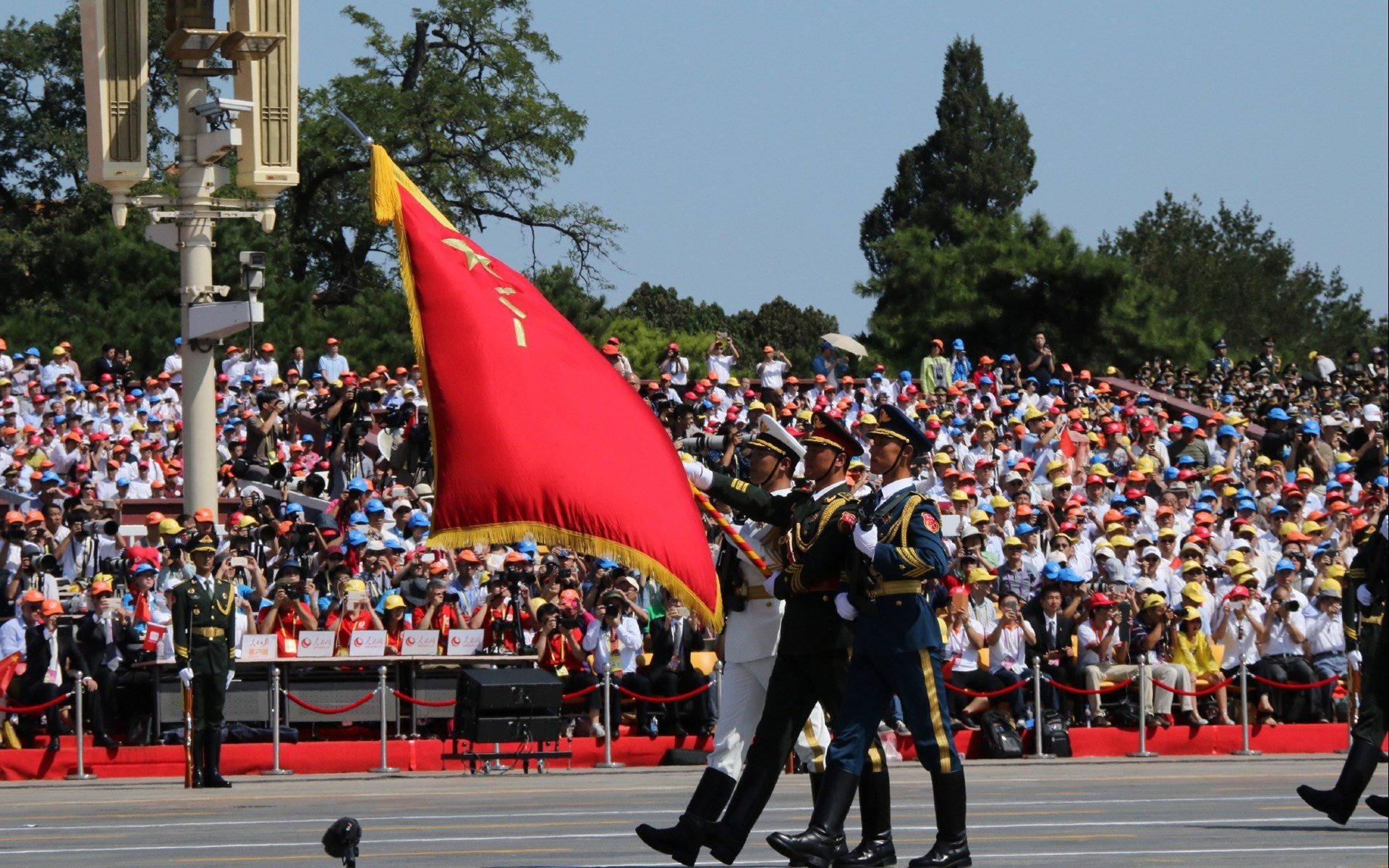 唯一性法则,伦纳德的非典型统治与广厦争冠路径的偶然性启示