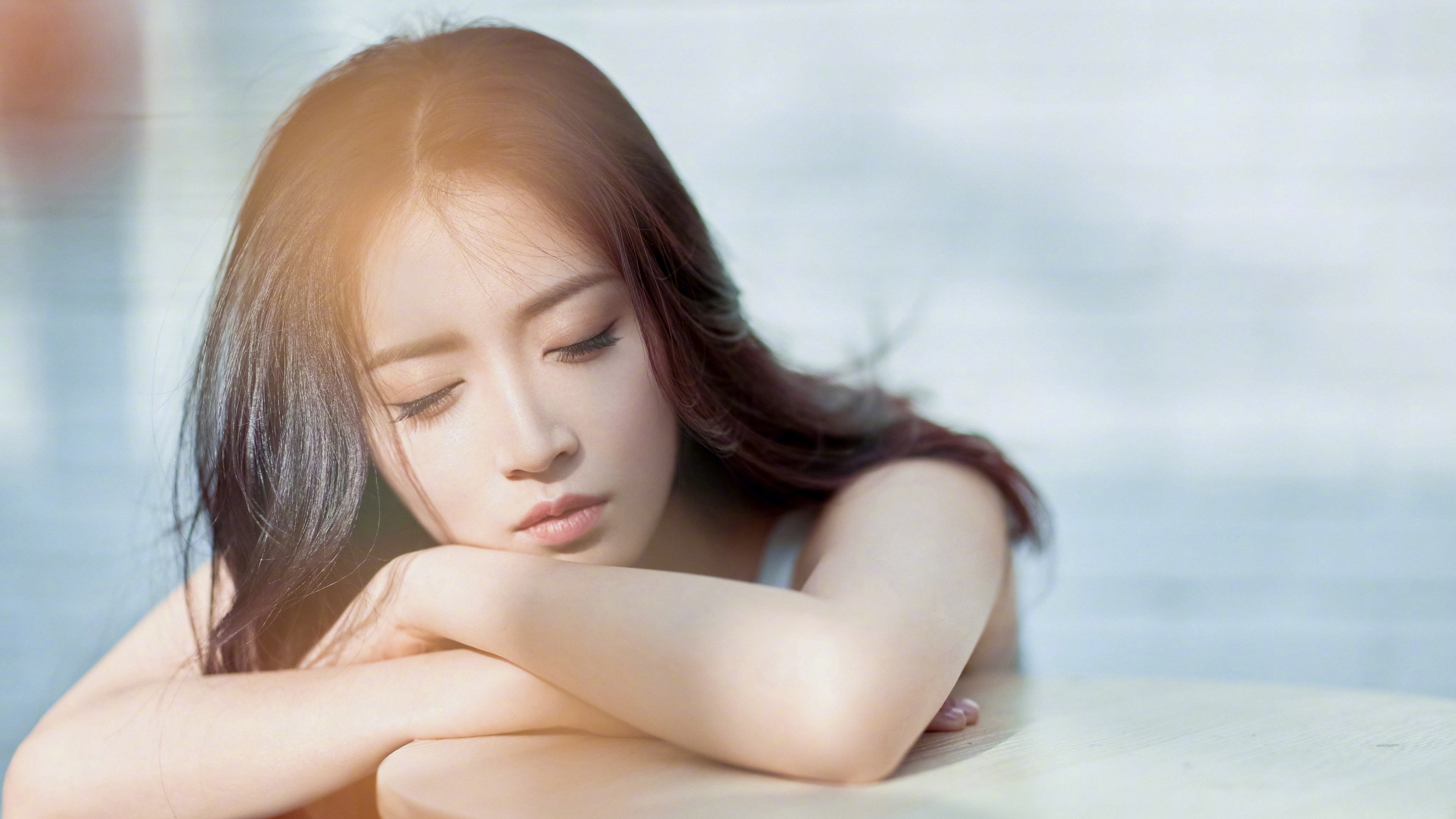 静默征服者,在柏林夜空下,奥纳纳以非典型英雄的方式加冕