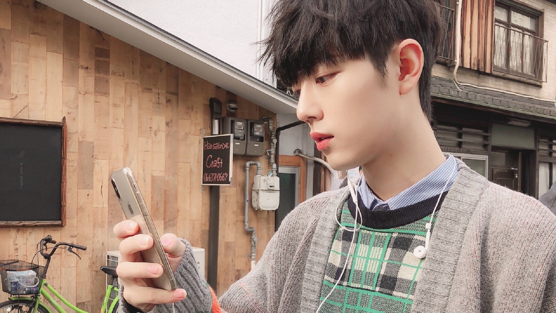 牙买加的雷声,那不勒斯的叹息,赖斯高能风暴下的足球新大陆