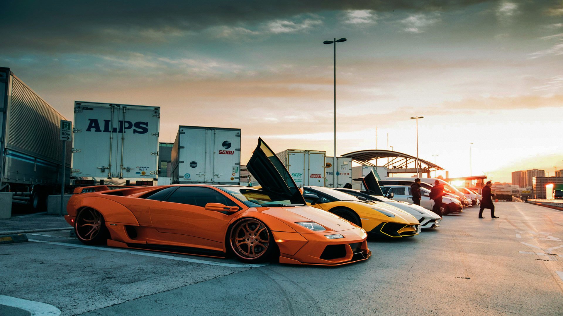 多特蒙德惊魂夜,卢卡库爆发难阻郁金香,荷兰强势晋级撕裂钢铁战车